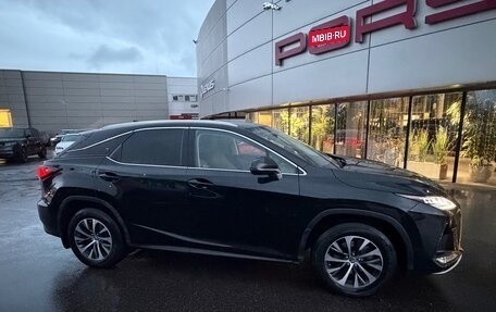 Lexus RX IV рестайлинг, 2019 год, 4 100 000 рублей, 3 фотография