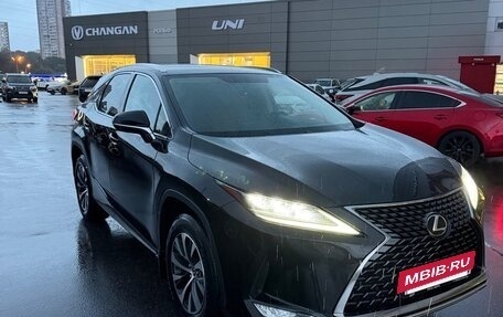 Lexus RX IV рестайлинг, 2019 год, 4 100 000 рублей, 2 фотография