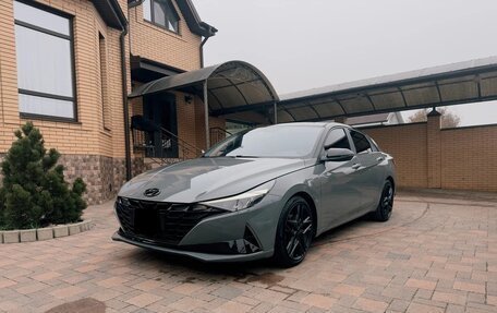 Hyundai Elantra, 2023 год, 1 640 000 рублей, 1 фотография
