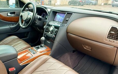 Infiniti QX70, 2017 год, 2 800 000 рублей, 5 фотография