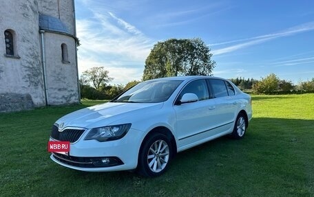 Skoda Superb III рестайлинг, 2014 год, 990 000 рублей, 7 фотография