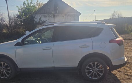 Toyota RAV4, 2016 год, 1 700 000 рублей, 4 фотография