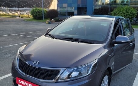 KIA Rio III рестайлинг, 2011 год, 750 000 рублей, 7 фотография
