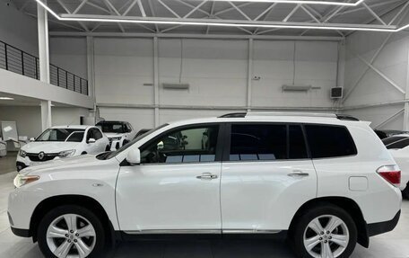 Toyota Highlander III, 2011 год, 1 799 000 рублей, 8 фотография