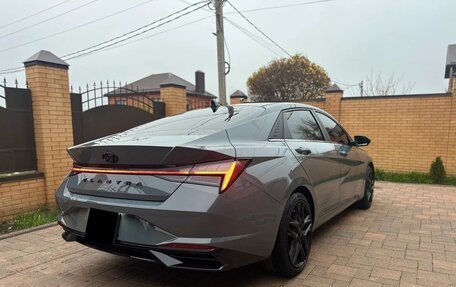 Hyundai Elantra, 2023 год, 1 640 000 рублей, 3 фотография