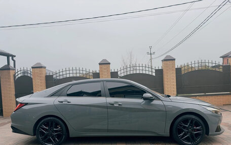 Hyundai Elantra, 2023 год, 1 640 000 рублей, 4 фотография