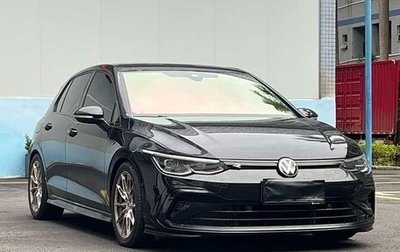 Volkswagen Golf VIII, 2022 год, 1 790 900 рублей, 1 фотография