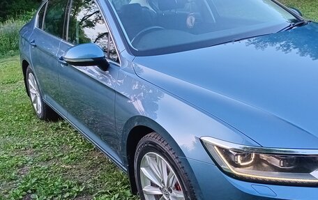 Volkswagen Passat B8 рестайлинг, 2015 год, 1 650 000 рублей, 3 фотография