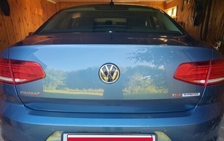 Volkswagen Passat B8 рестайлинг, 2015 год, 1 650 000 рублей, 6 фотография