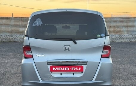 Honda Freed I, 2010 год, 799 999 рублей, 5 фотография