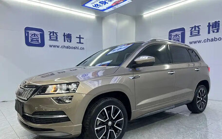 Skoda Karoq I, 2023 год, 2 300 000 рублей, 3 фотография