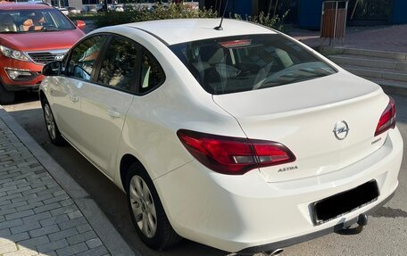 Opel Astra J, 2013 год, 700 000 рублей, 4 фотография