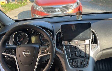Opel Astra J, 2013 год, 700 000 рублей, 8 фотография