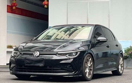 Volkswagen Golf VIII, 2022 год, 1 790 900 рублей, 3 фотография