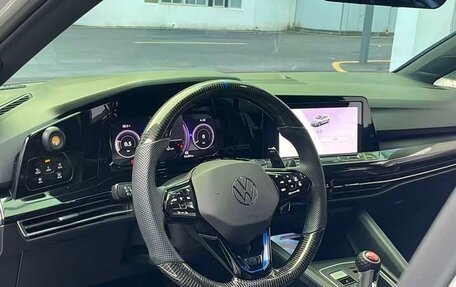 Volkswagen Golf VIII, 2022 год, 1 790 900 рублей, 15 фотография
