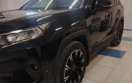 Toyota RAV4, 2022 год, 3 600 000 рублей, 1 фотография
