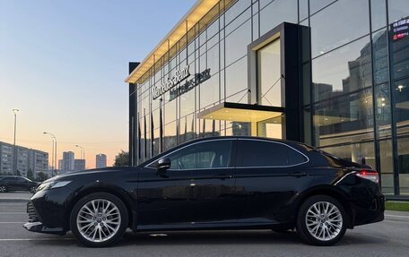 Toyota Camry, 2020 год, 2 490 000 рублей, 7 фотография