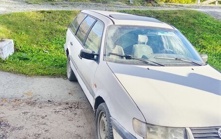 Volkswagen Passat B4, 1994 год, 180 000 рублей, 2 фотография