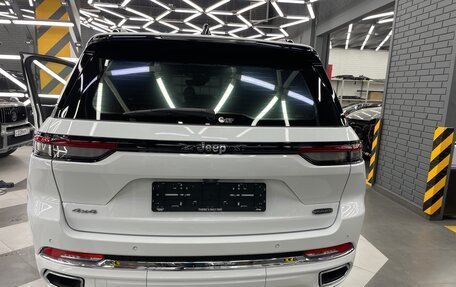 Jeep Grand Cherokee, 2023 год, 8 985 000 рублей, 5 фотография
