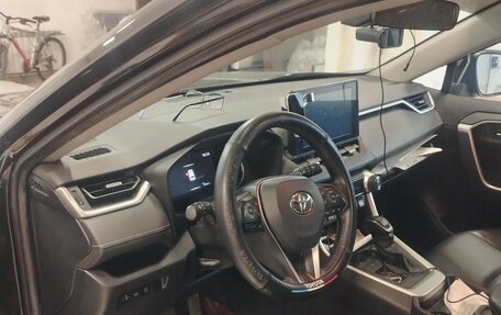 Toyota RAV4, 2022 год, 3 600 000 рублей, 7 фотография