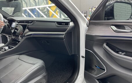 Jeep Grand Cherokee, 2023 год, 8 985 000 рублей, 9 фотография