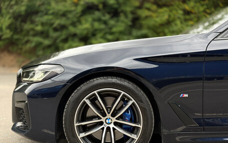 BMW 5 серия, 2022 год, 4 850 000 рублей, 4 фотография