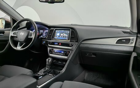 Hyundai Sonata VII, 2019 год, 2 148 000 рублей, 13 фотография