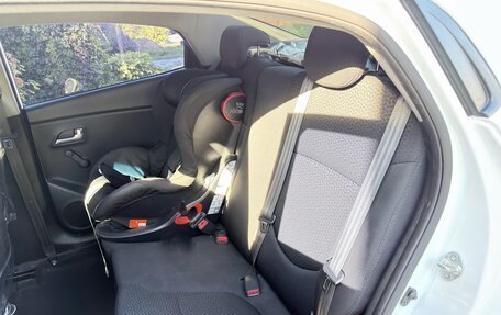 KIA Rio III рестайлинг, 2014 год, 770 000 рублей, 2 фотография