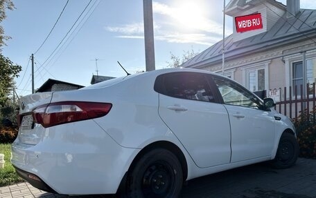 KIA Rio III рестайлинг, 2014 год, 770 000 рублей, 7 фотография