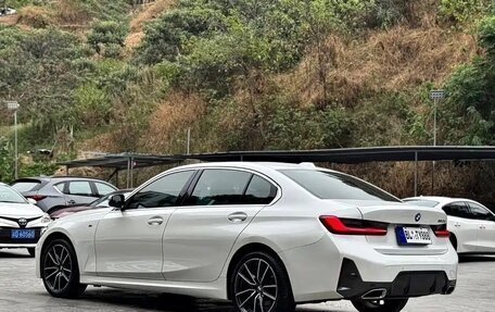 BMW 3 серия, 2023 год, 3 200 000 рублей, 14 фотография