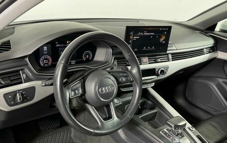 Audi A4, 2021 год, 3 099 000 рублей, 12 фотография