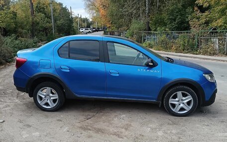Renault Logan II, 2019 год, 720 000 рублей, 3 фотография