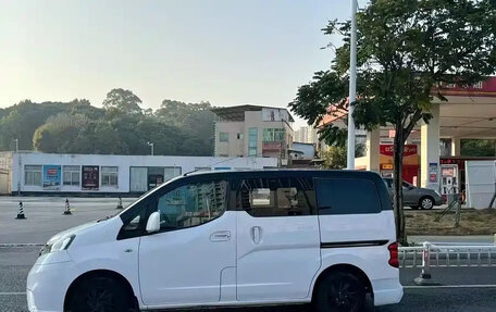 Nissan NV200, 2019 год, 1 099 100 рублей, 3 фотография