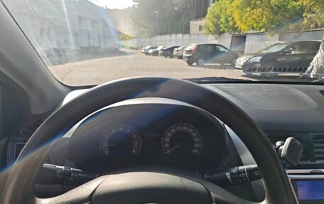 Hyundai Solaris II рестайлинг, 2012 год, 530 000 рублей, 15 фотография