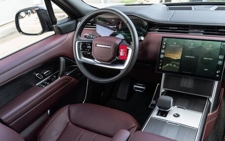 Land Rover Range Rover IV рестайлинг, 2026 год, 27 690 000 рублей, 21 фотография
