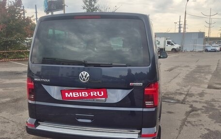 Volkswagen Multivan T6 рестайлинг, 2020 год, 5 300 000 рублей, 4 фотография