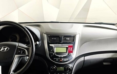 Hyundai Solaris II рестайлинг, 2012 год, 575 000 рублей, 14 фотография