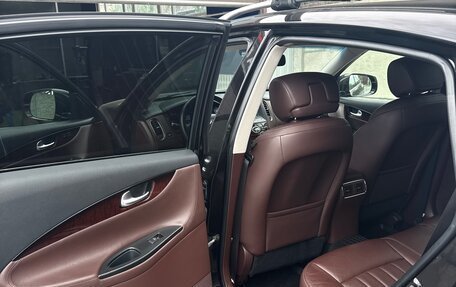 Infiniti QX50 I рестайлинг, 2016 год, 1 900 000 рублей, 20 фотография