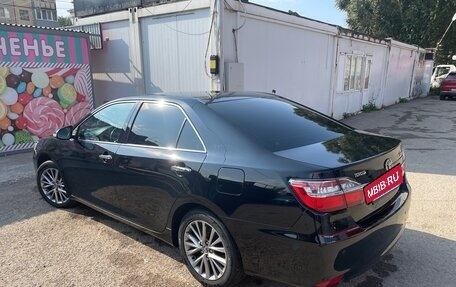 Toyota Camry, 2016 год, 1 850 000 рублей, 6 фотография