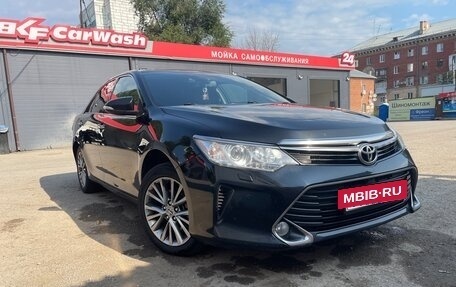 Toyota Camry, 2016 год, 1 850 000 рублей, 4 фотография