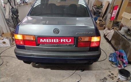 Volkswagen Vento, 1993 год, 230 000 рублей, 7 фотография