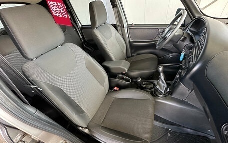 Chevrolet Niva I рестайлинг, 2018 год, 811 000 рублей, 13 фотография
