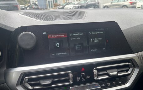 BMW 3 серия, 2019 год, 3 450 000 рублей, 14 фотография