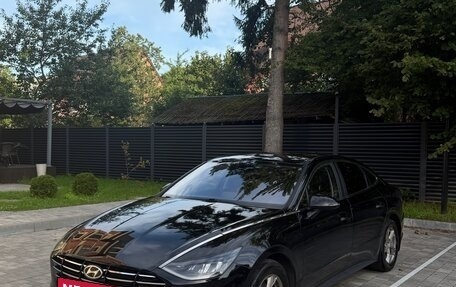 Hyundai Sonata VIII, 2019 год, 1 650 000 рублей, 2 фотография
