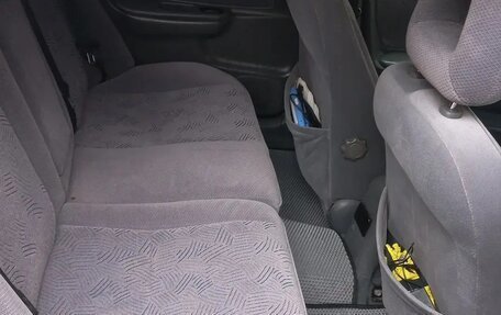 Toyota Avensis III рестайлинг, 2000 год, 399 999 рублей, 14 фотография