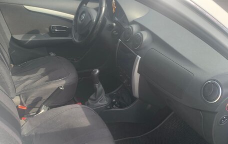 Nissan Almera, 2017 год, 750 000 рублей, 4 фотография