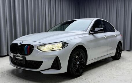 BMW 1 серия, 2022 год, 1 265 000 рублей, 4 фотография