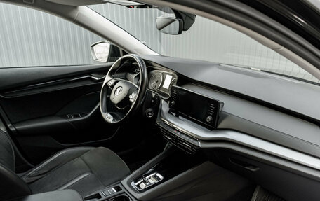 Skoda Octavia IV, 2021 год, 2 290 000 рублей, 10 фотография