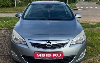 Opel Astra J, 2011 год, 680 000 рублей, 1 фотография
