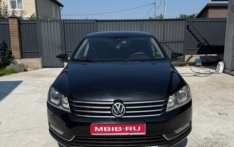 Volkswagen Passat B7, 2012 год, 820 000 рублей, 1 фотография